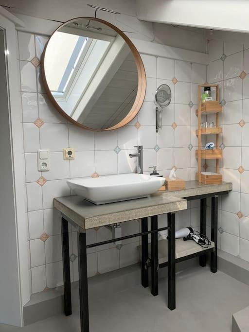 Chiemgau-Loft Zwischen Seenzauber Und Gipfelglueck Riedering Extérieur photo